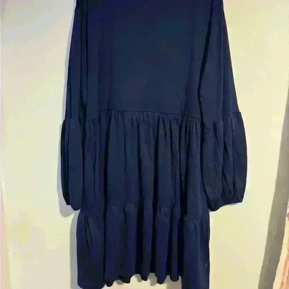 22w navy blue dress EUC purchased from Amazon, wore once - Picture 2 of 4
